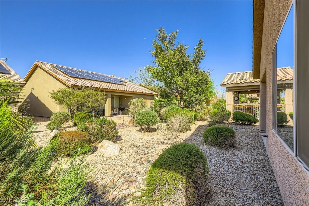 6128 Isola Peak, Las Vegas, NV 89122