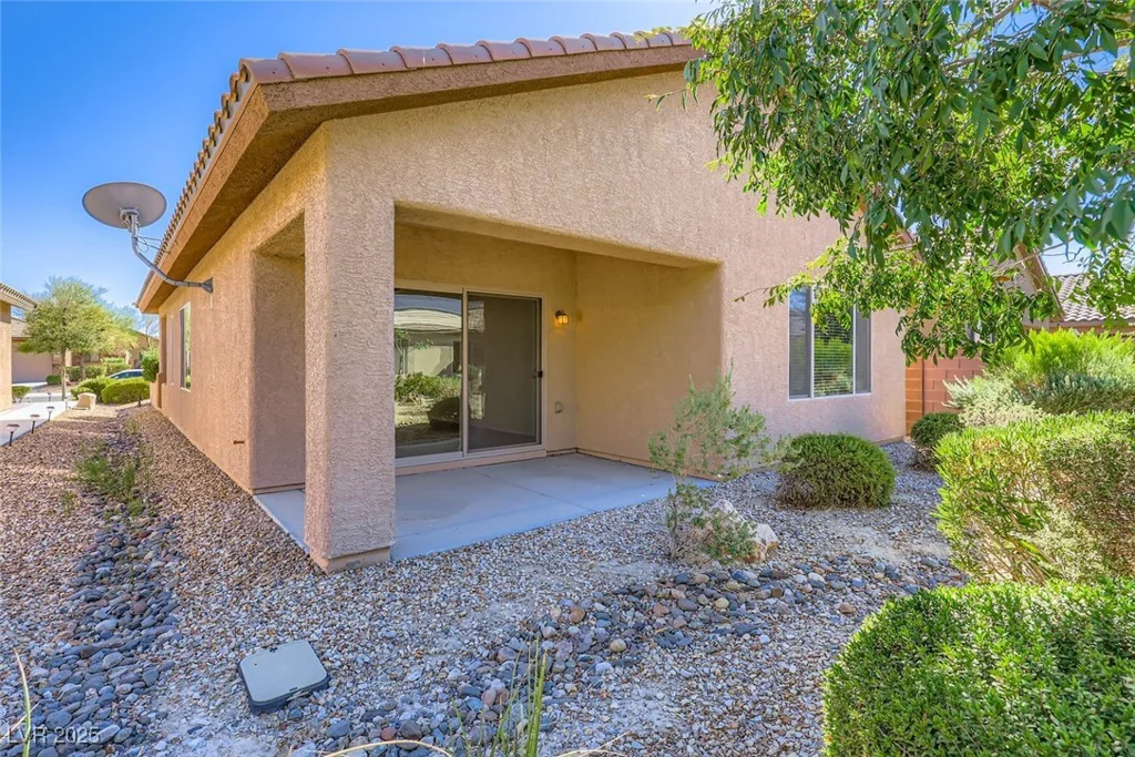 6128 Isola Peak, Las Vegas, NV 89122