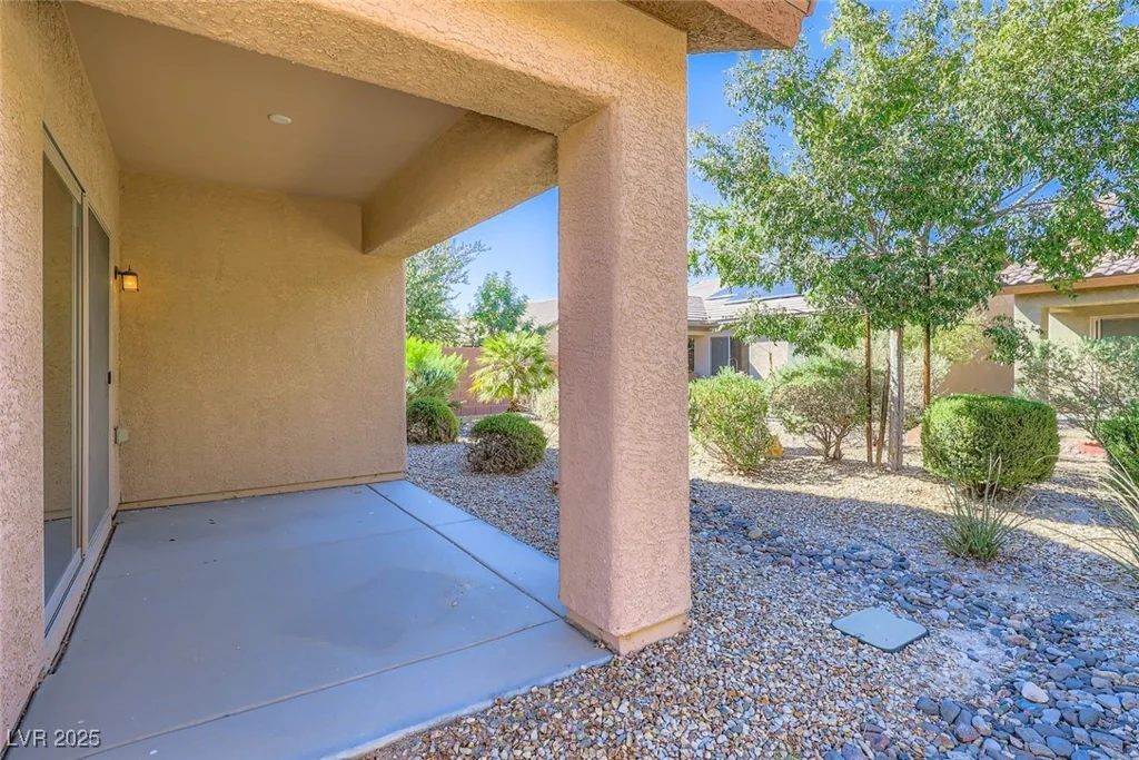 6128 Isola Peak, Las Vegas, NV 89122