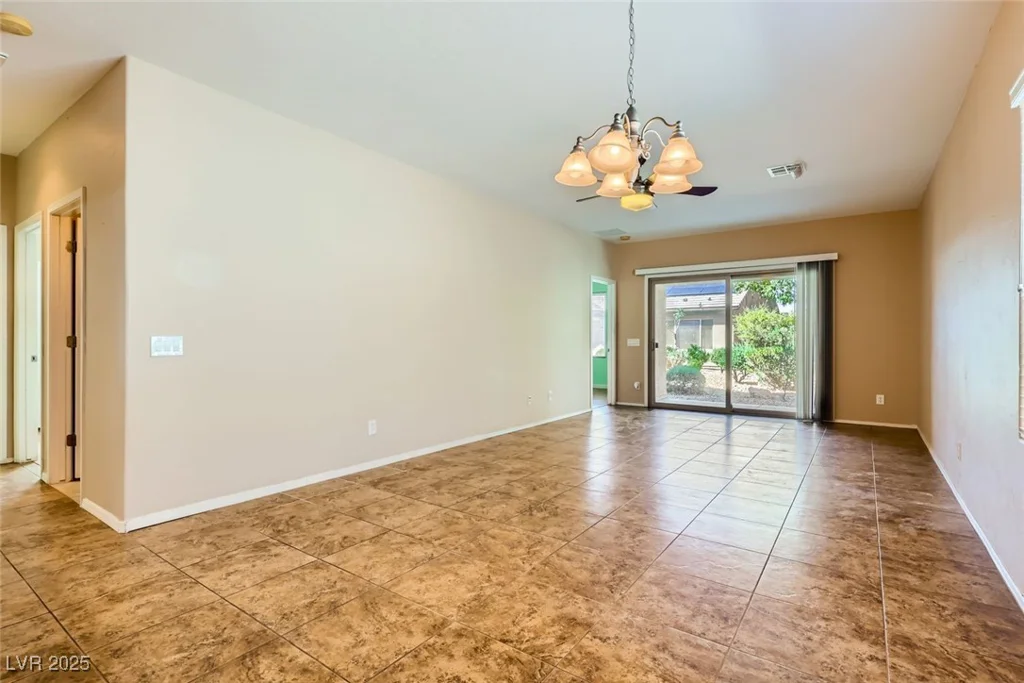6128 Isola Peak, Las Vegas, NV 89122