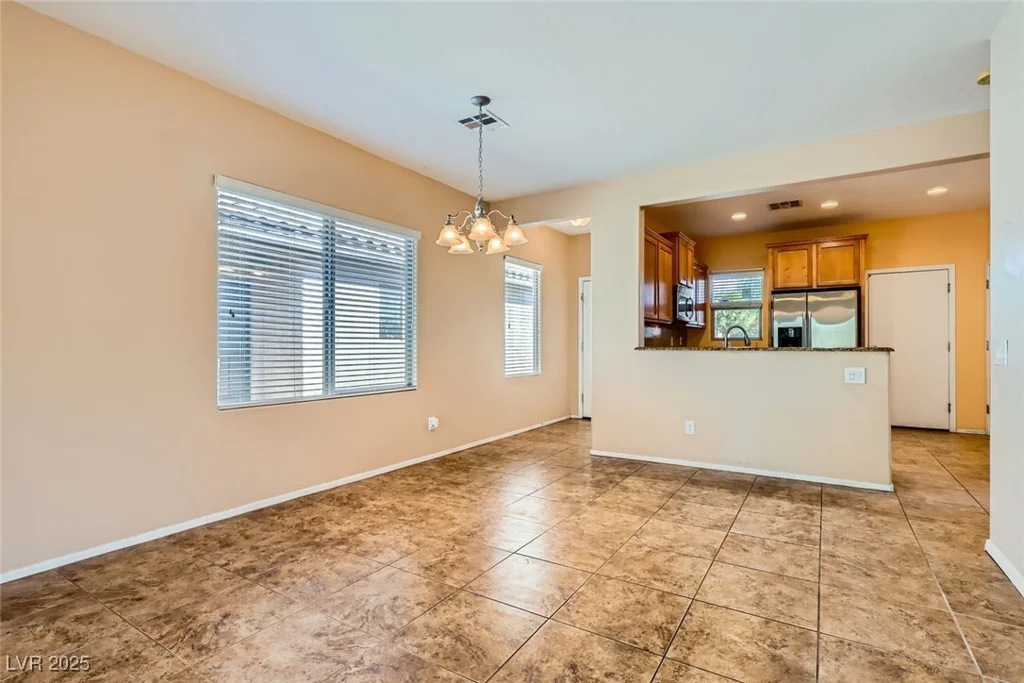 6128 Isola Peak, Las Vegas, NV 89122