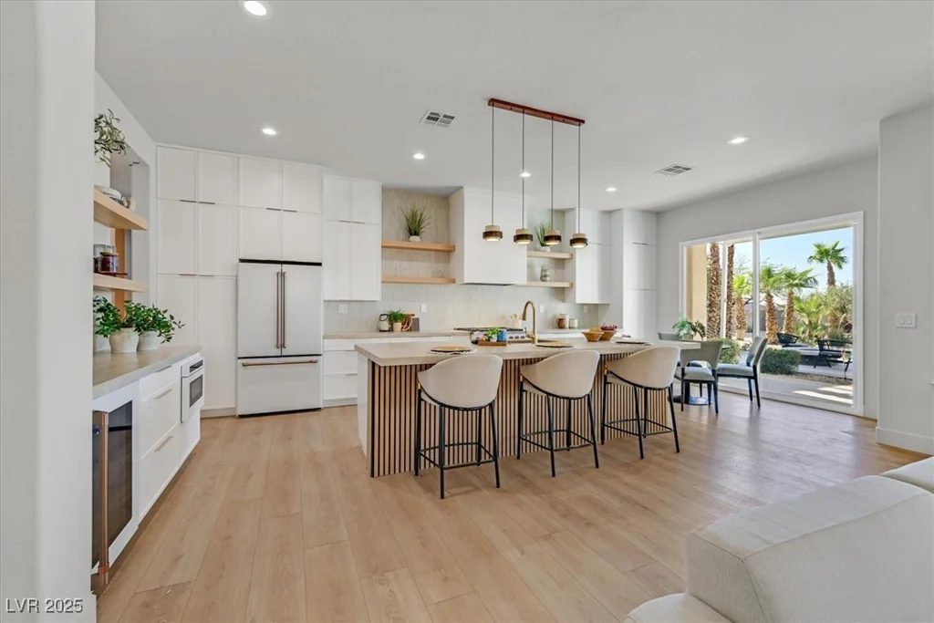 328 Hedgehope, Las Vegas, NV 89183