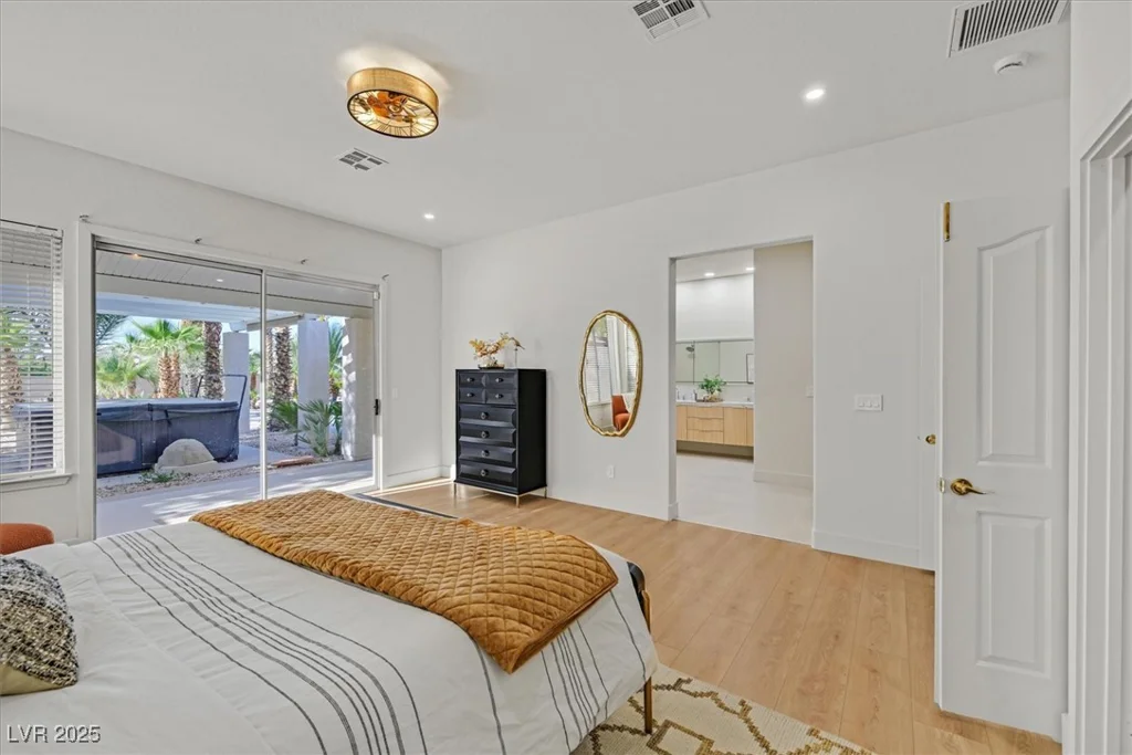328 Hedgehope, Las Vegas, NV 89183