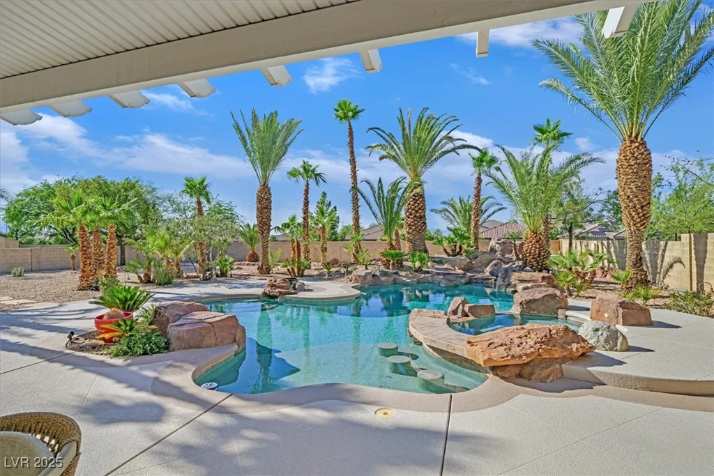 328 Hedgehope, Las Vegas, NV 89183