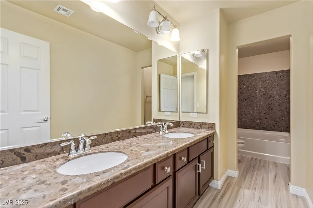 9737 Toad Hollow, Las Vegas, NV 89141