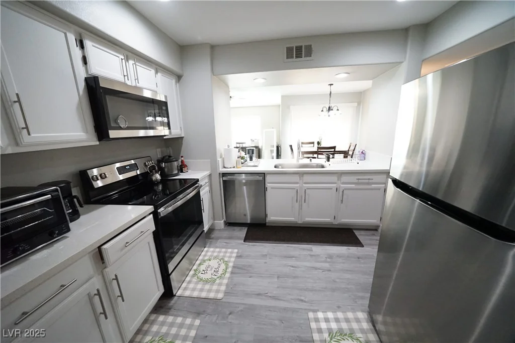 7255 Sunset, Las Vegas, NV 89113