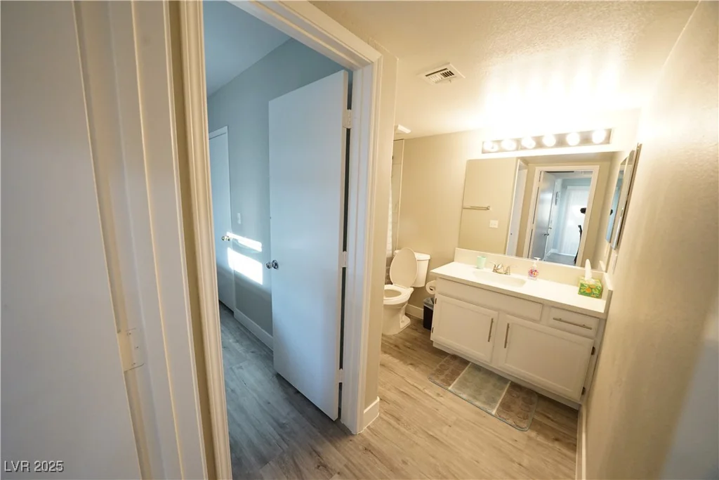 7255 Sunset, Las Vegas, NV 89113