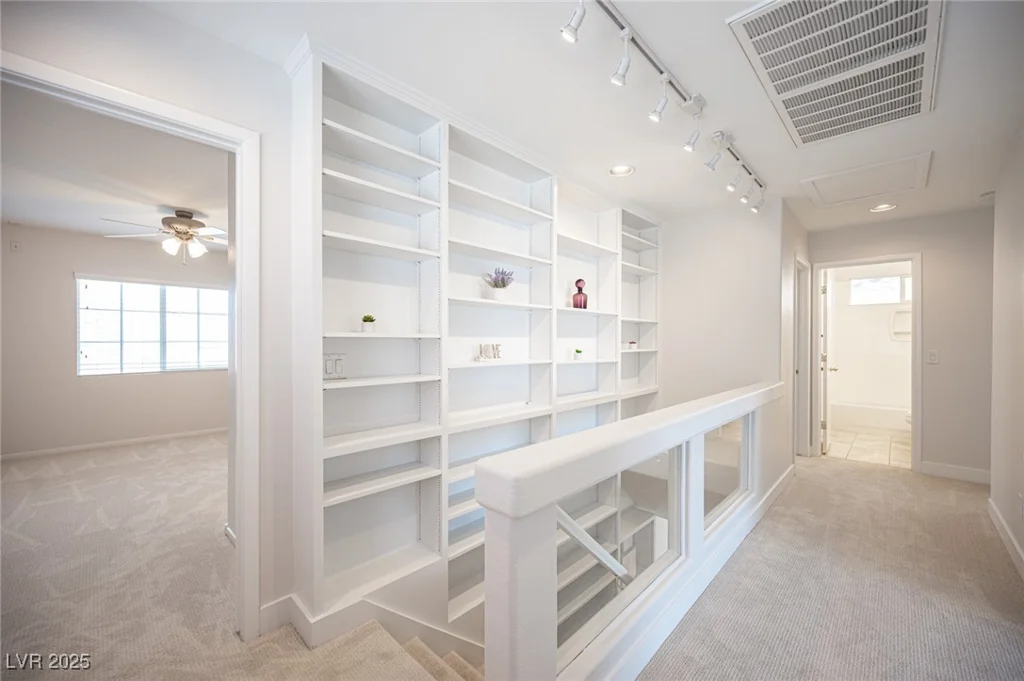 7549 Mermaid Song, Las Vegas, NV 89139