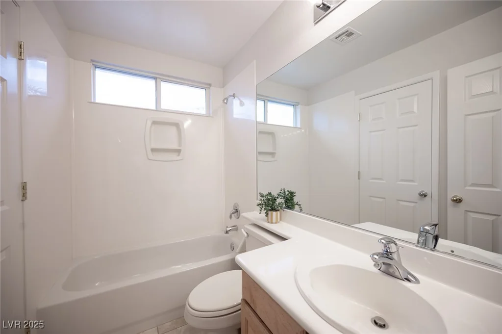 7549 Mermaid Song, Las Vegas, NV 89139