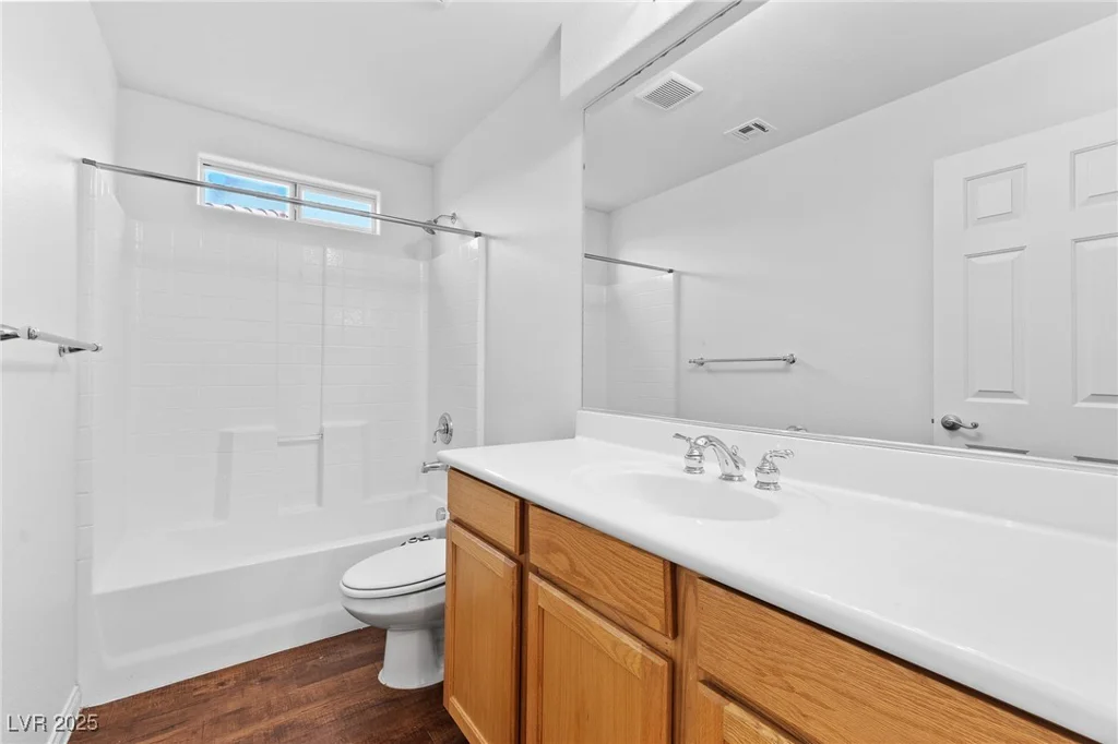 8938 Bonneville Peak, Las Vegas, NV 89148