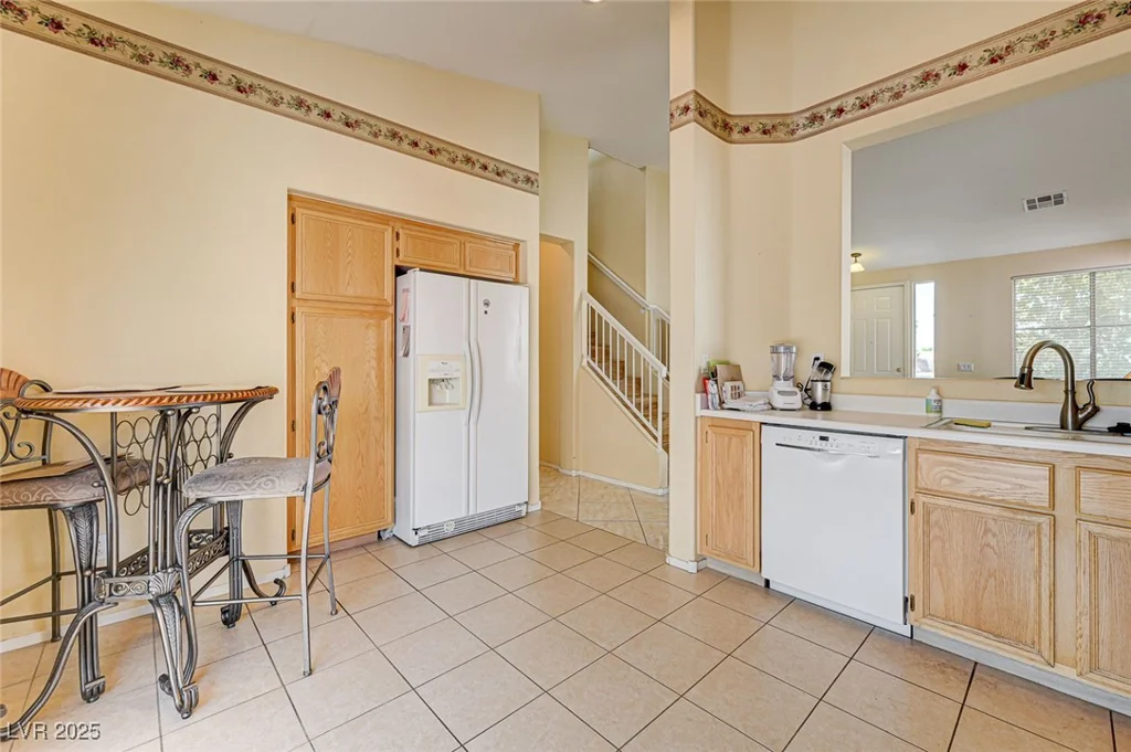8570 Auburn Leaf, Las Vegas, NV 89123