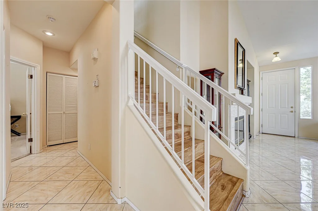 8570 Auburn Leaf, Las Vegas, NV 89123