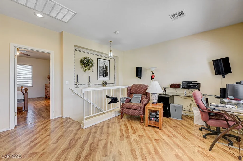 8570 Auburn Leaf, Las Vegas, NV 89123