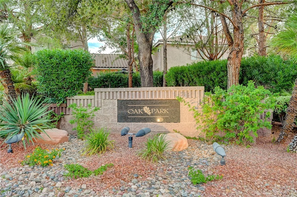 8570 Auburn Leaf, Las Vegas, NV 89123