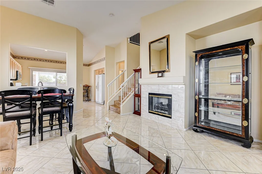 8570 Auburn Leaf, Las Vegas, NV 89123