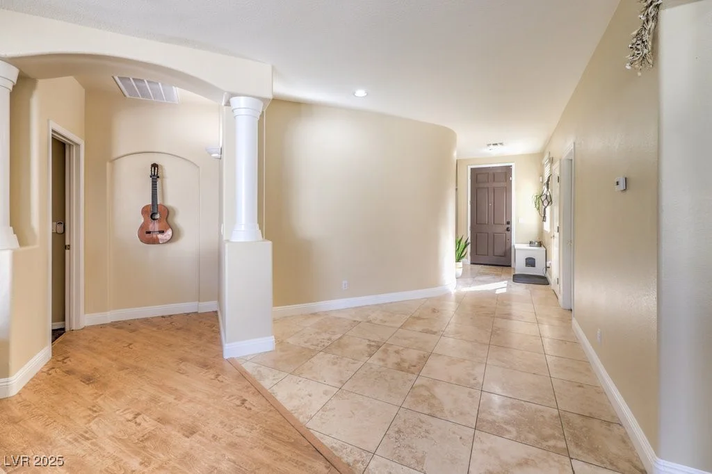 805 Dana Hills, Las Vegas, NV 89134