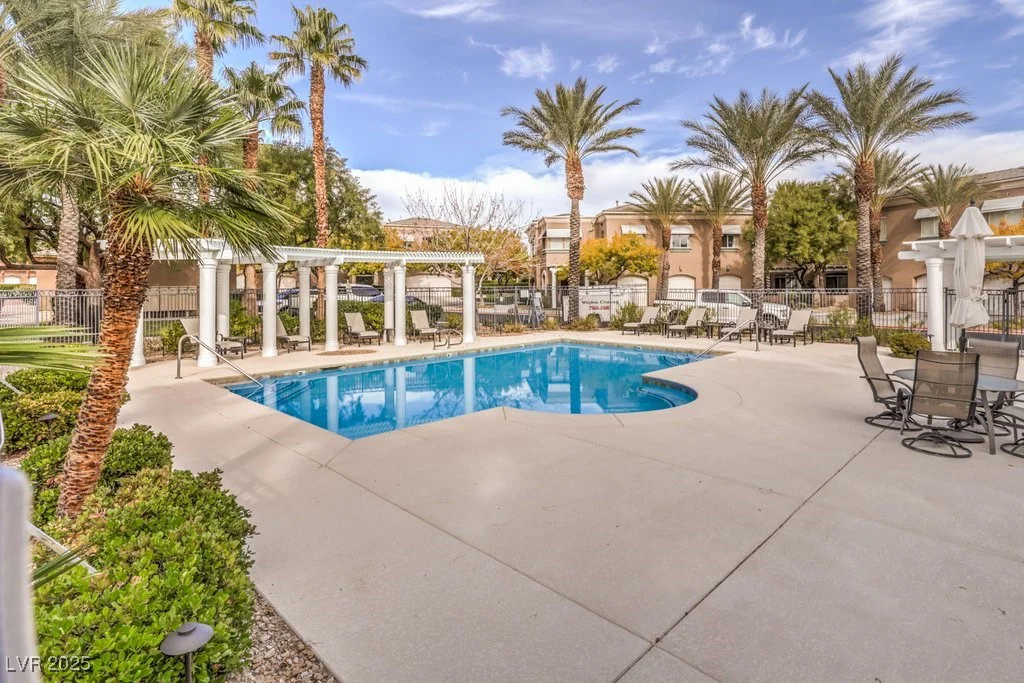 805 Dana Hills, Las Vegas, NV 89134