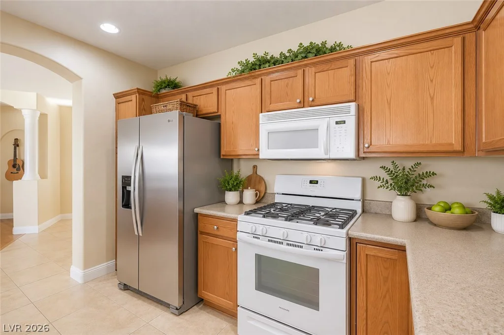 805 Dana Hills, Las Vegas, NV 89134