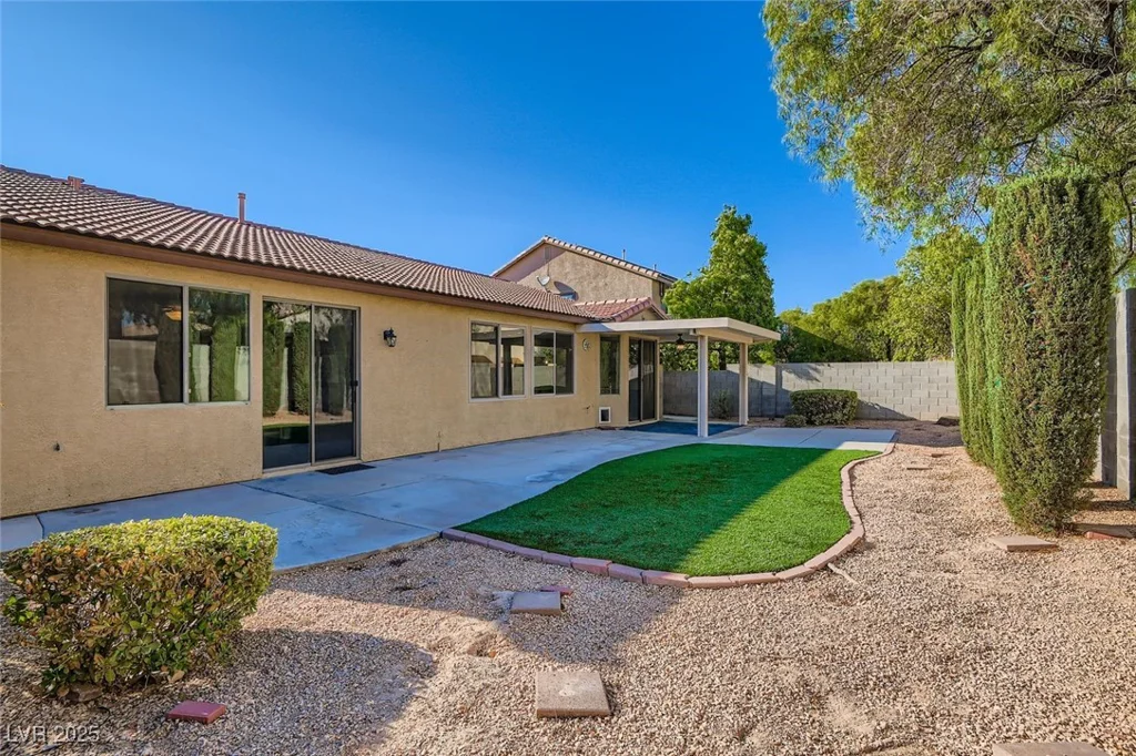 9202 Branford Hills, Las Vegas, NV 89123