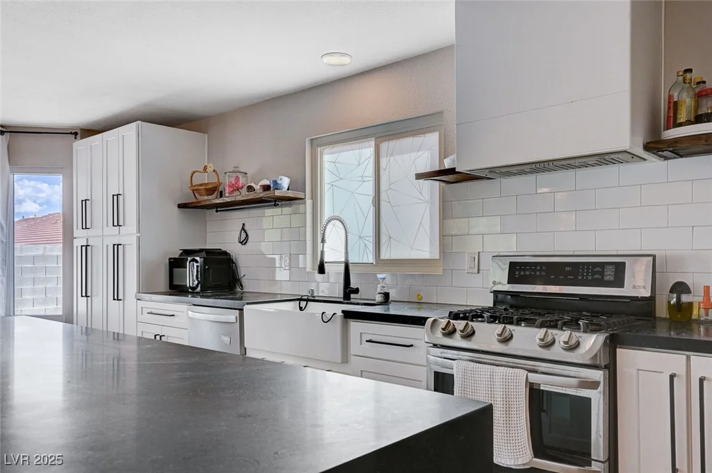 7716 Pacific Rim, Las Vegas, NV 89139