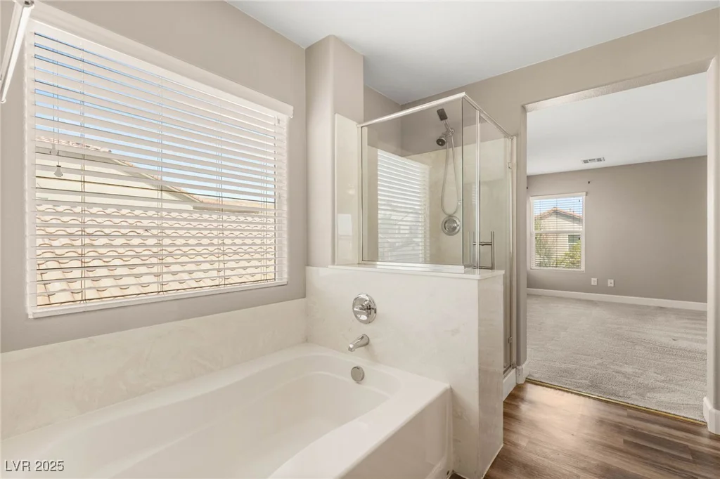586 Wealdston, Las Vegas, NV 89178