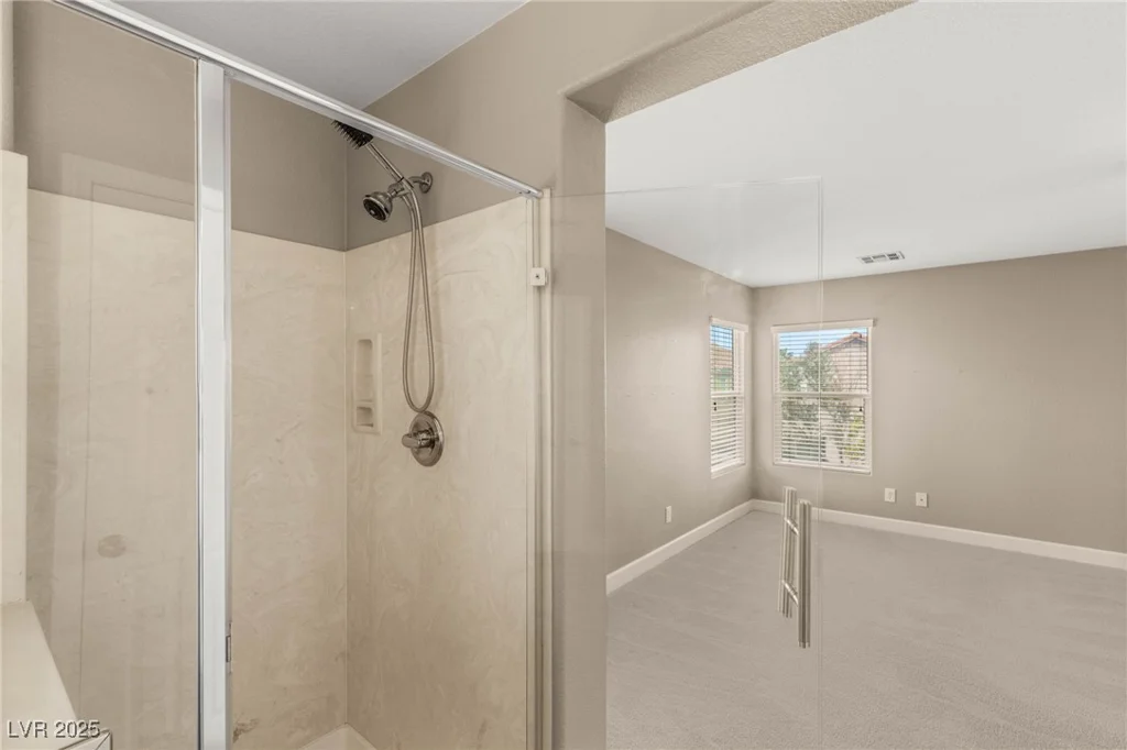 586 Wealdston, Las Vegas, NV 89178