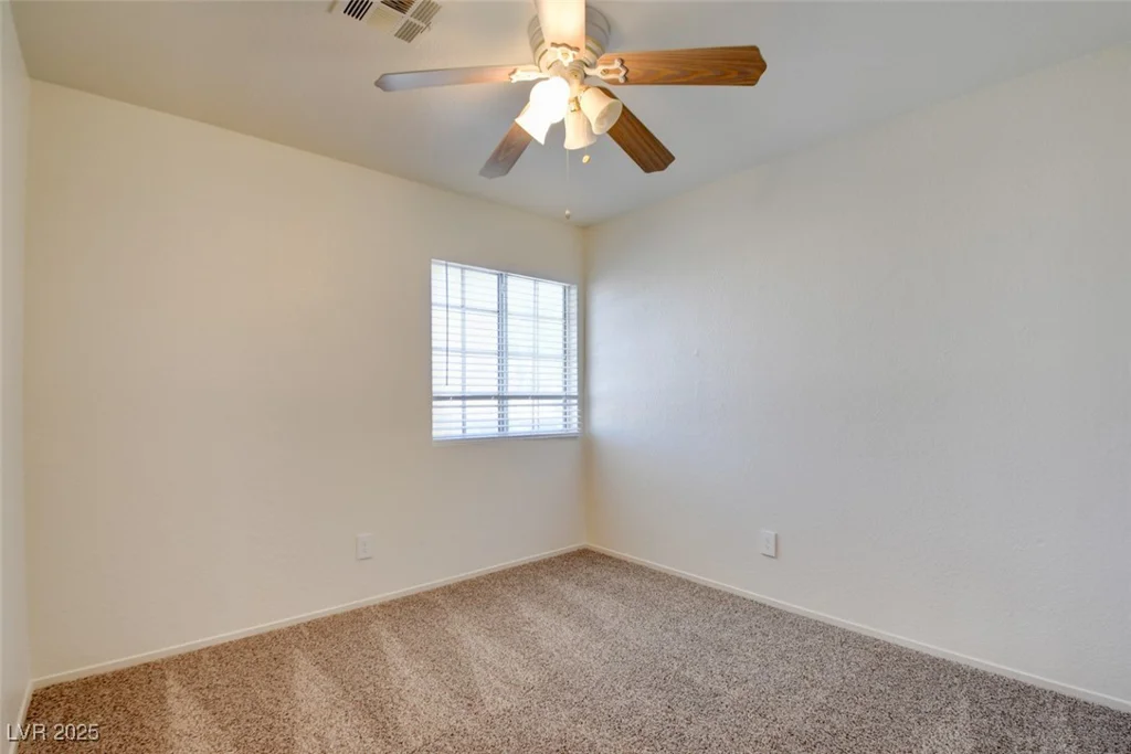 2209 Farmouth, North Las Vegas, NV 89032