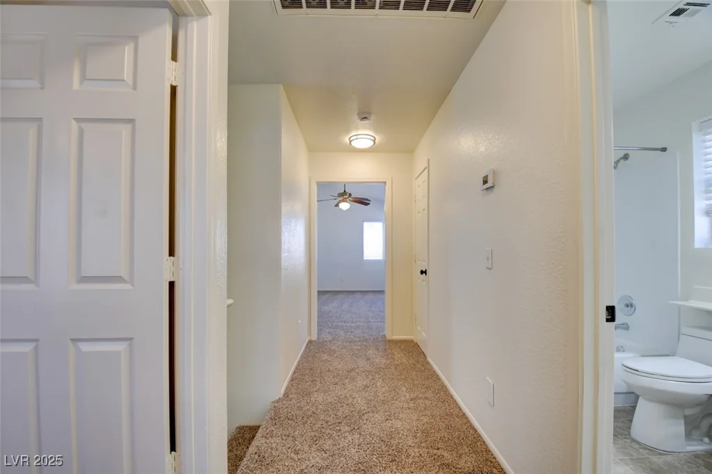2209 Farmouth, North Las Vegas, NV 89032
