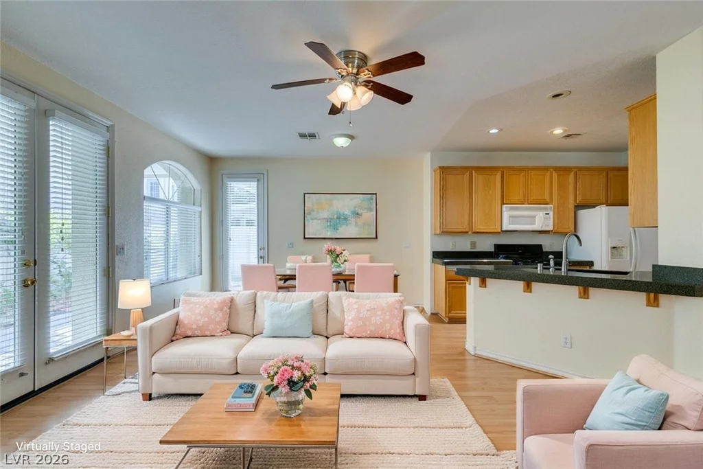 1004 Collingtree, Las Vegas, NV 89145