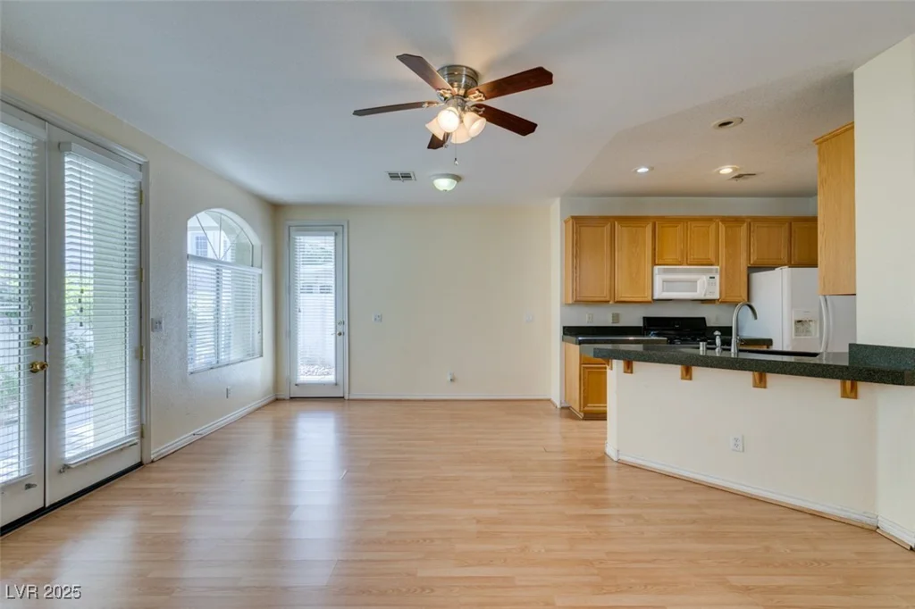 1004 Collingtree, Las Vegas, NV 89145