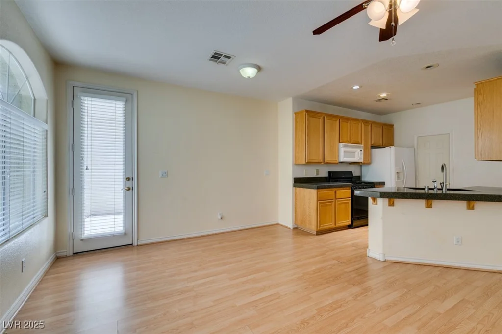 1004 Collingtree, Las Vegas, NV 89145