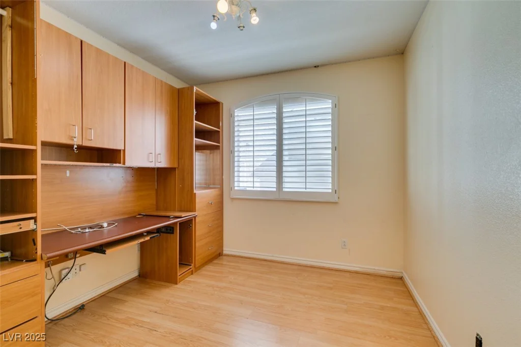 1004 Collingtree, Las Vegas, NV 89145