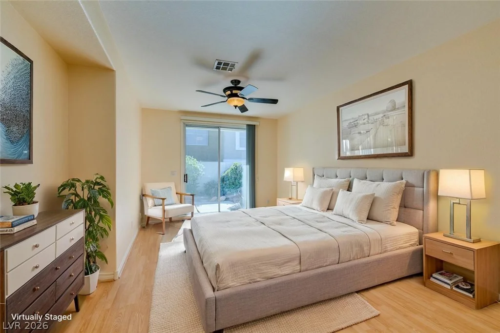1004 Collingtree, Las Vegas, NV 89145