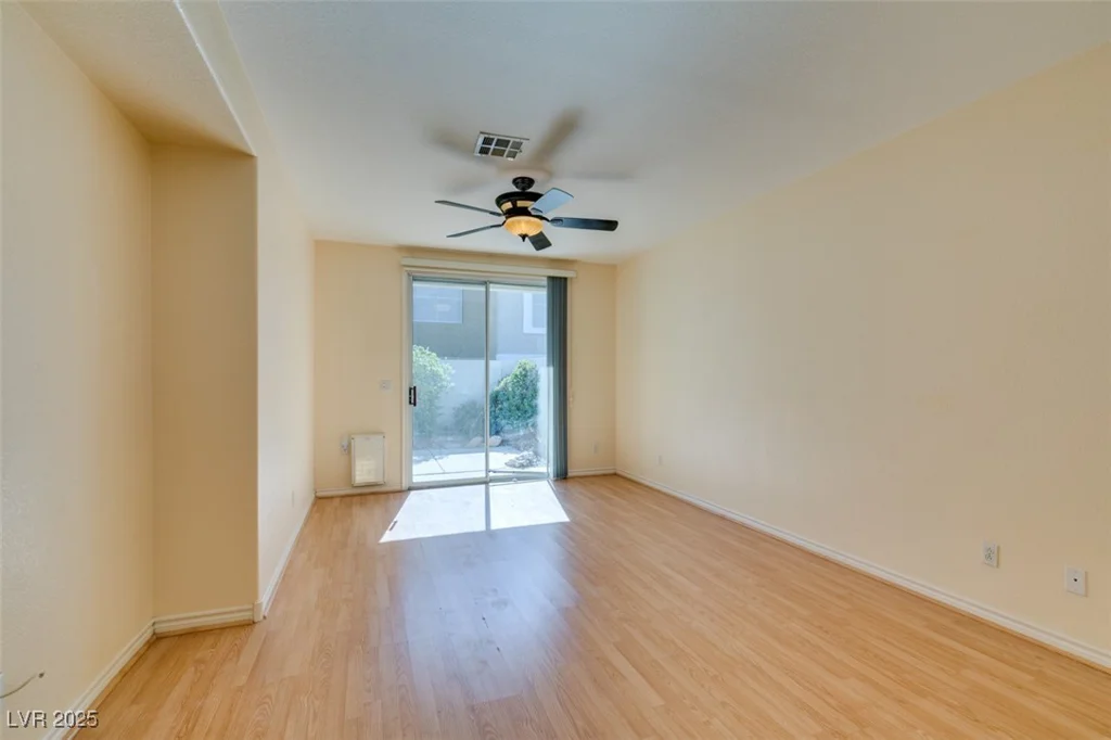 1004 Collingtree, Las Vegas, NV 89145