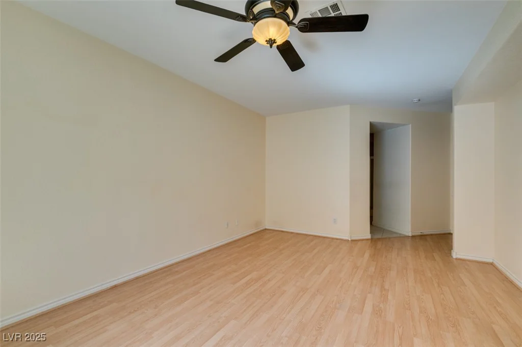 1004 Collingtree, Las Vegas, NV 89145
