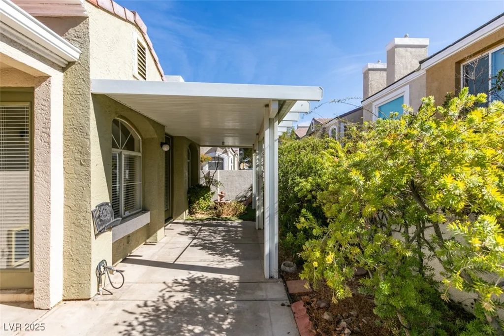 1004 Collingtree, Las Vegas, NV 89145