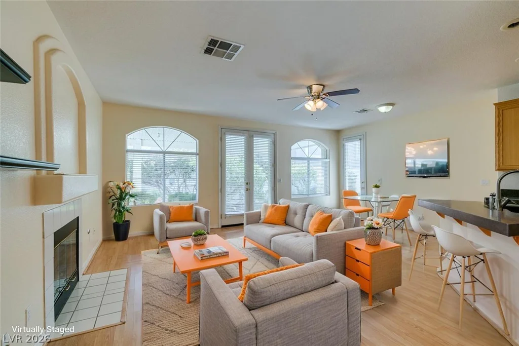 1004 Collingtree, Las Vegas, NV 89145