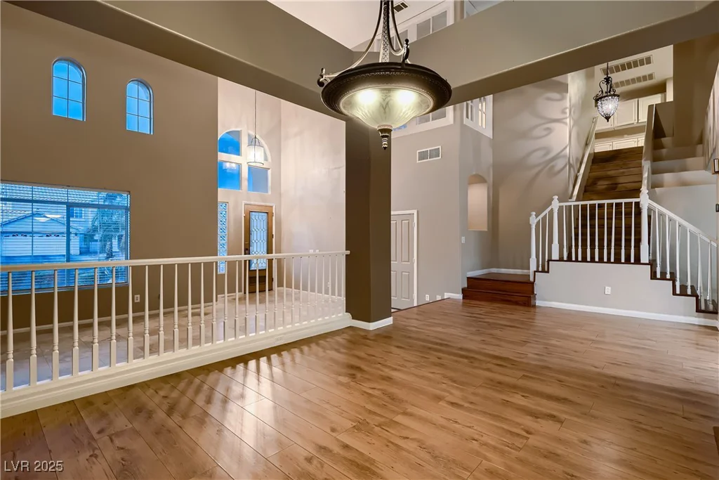 6665 Solitary, Las Vegas, NV 89110