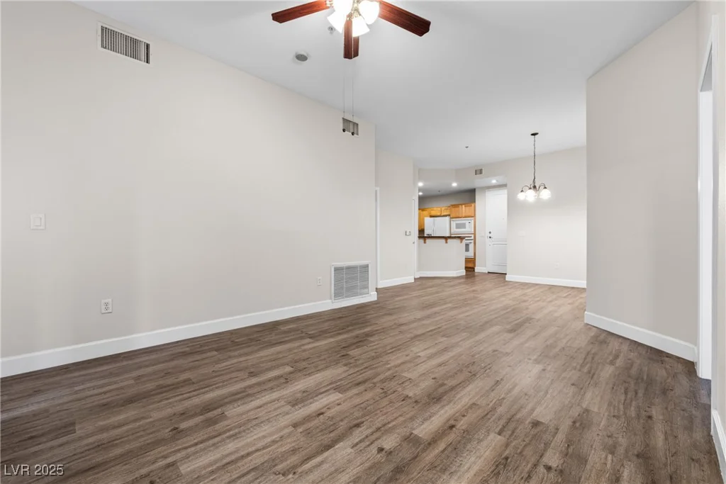 55 Agate, Las Vegas, NV 89123