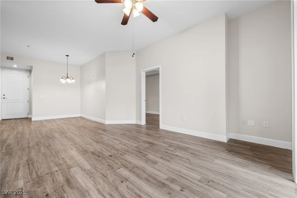 55 Agate, Las Vegas, NV 89123