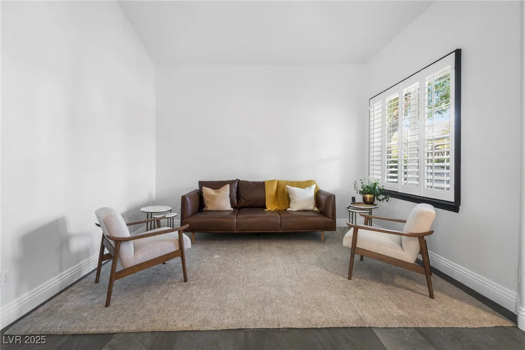 9721 Camden Hills, Las Vegas, NV 89145
