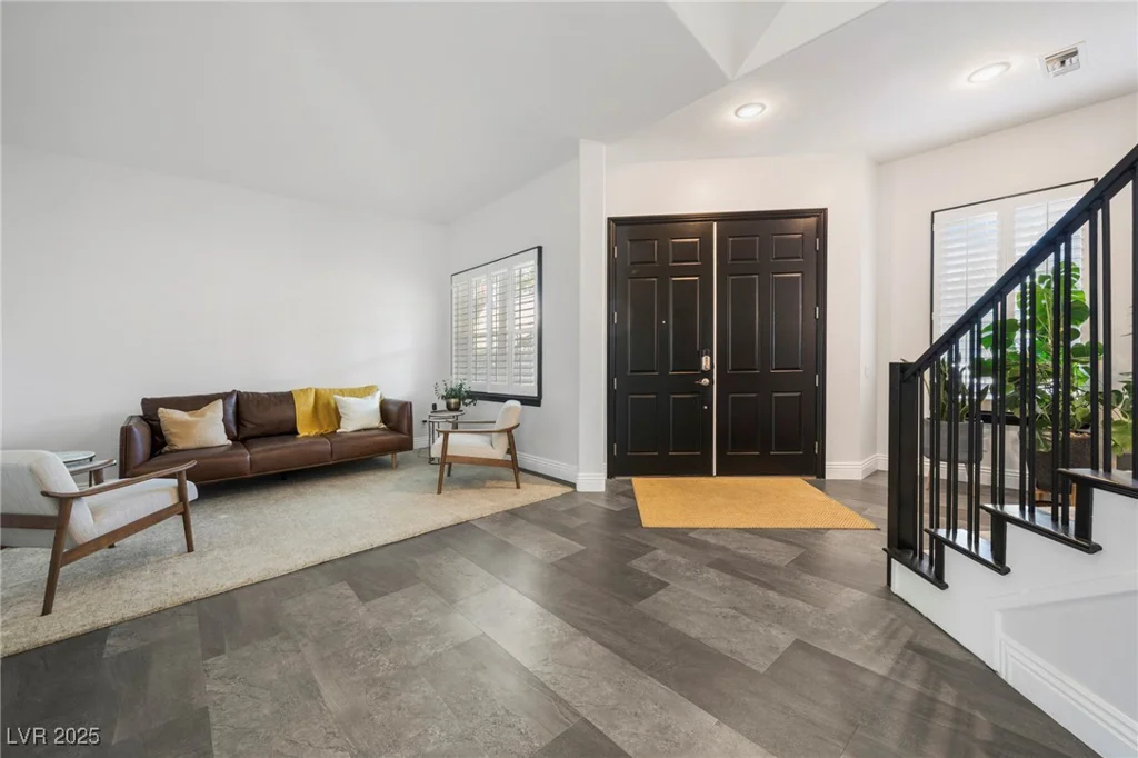 9721 Camden Hills, Las Vegas, NV 89145