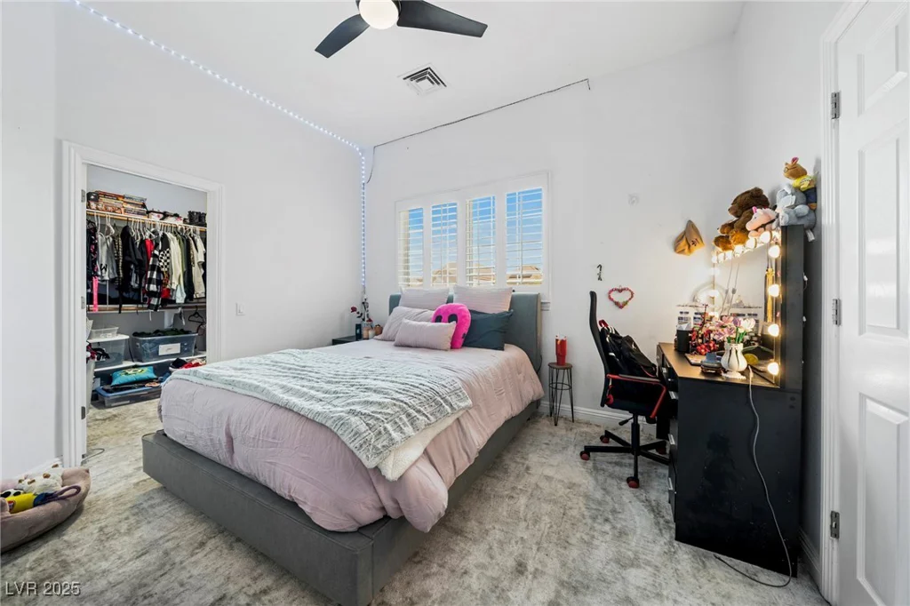 9721 Camden Hills, Las Vegas, NV 89145