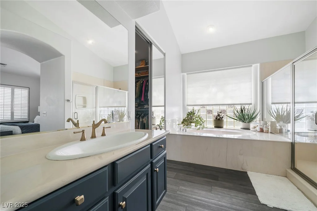 9721 Camden Hills, Las Vegas, NV 89145