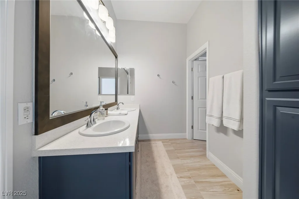 9721 Camden Hills, Las Vegas, NV 89145
