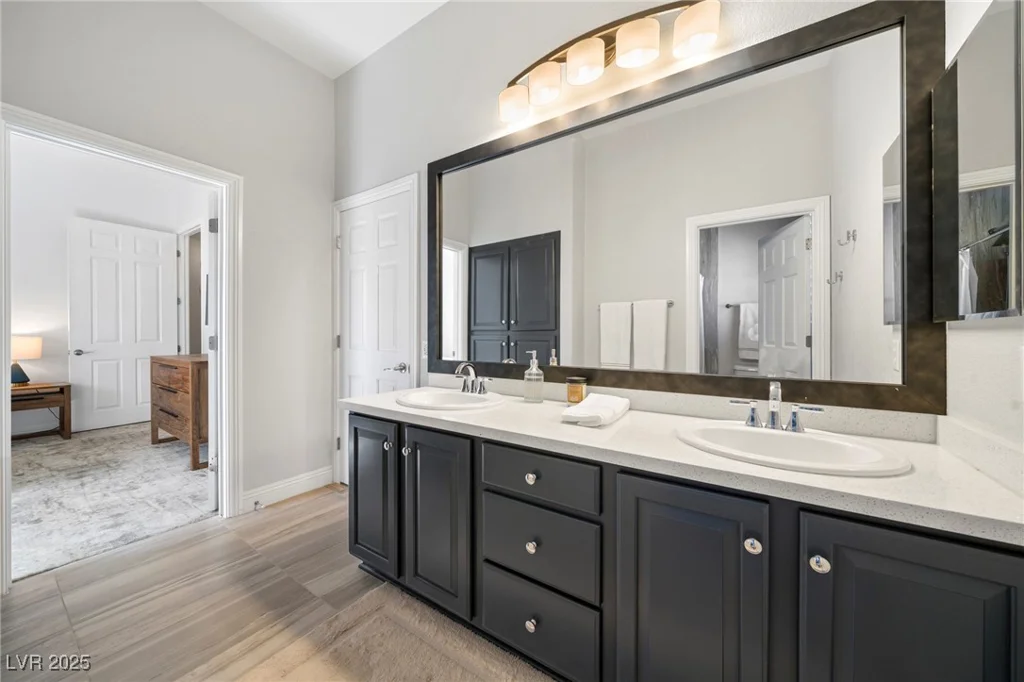 9721 Camden Hills, Las Vegas, NV 89145