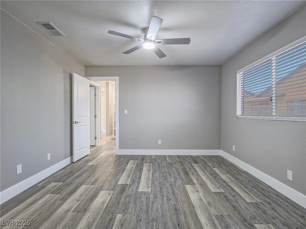 2479 Walnut, Las Vegas, NV 89115