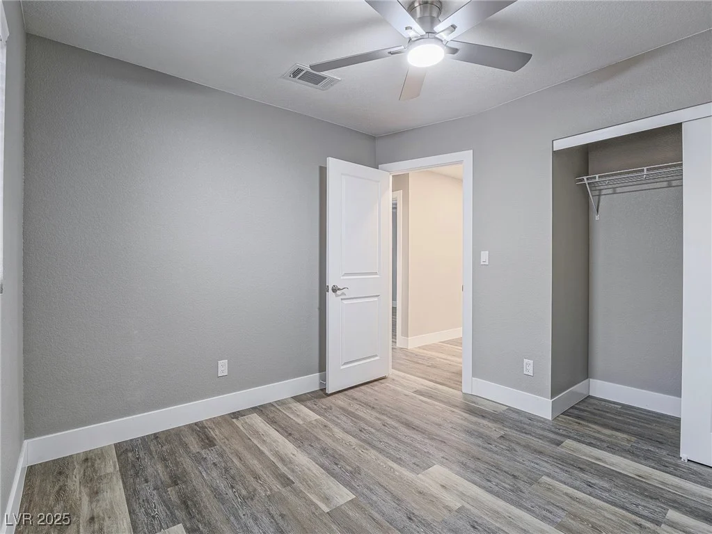 2479 Walnut, Las Vegas, NV 89115
