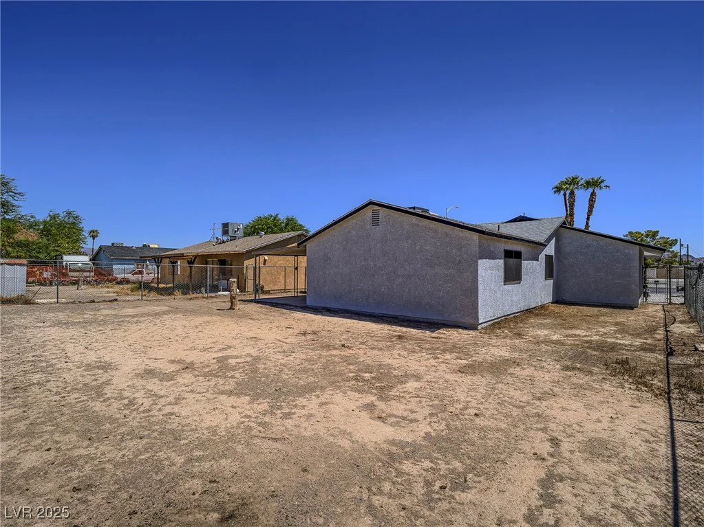 2479 Walnut, Las Vegas, NV 89115