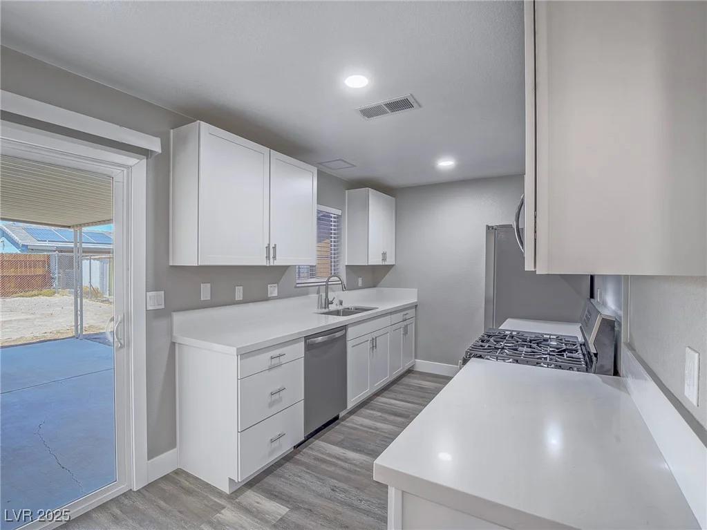 2479 Walnut, Las Vegas, NV 89115